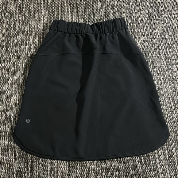 Lululemon On The Fly Skirt *Woven - Picture 2 of 8